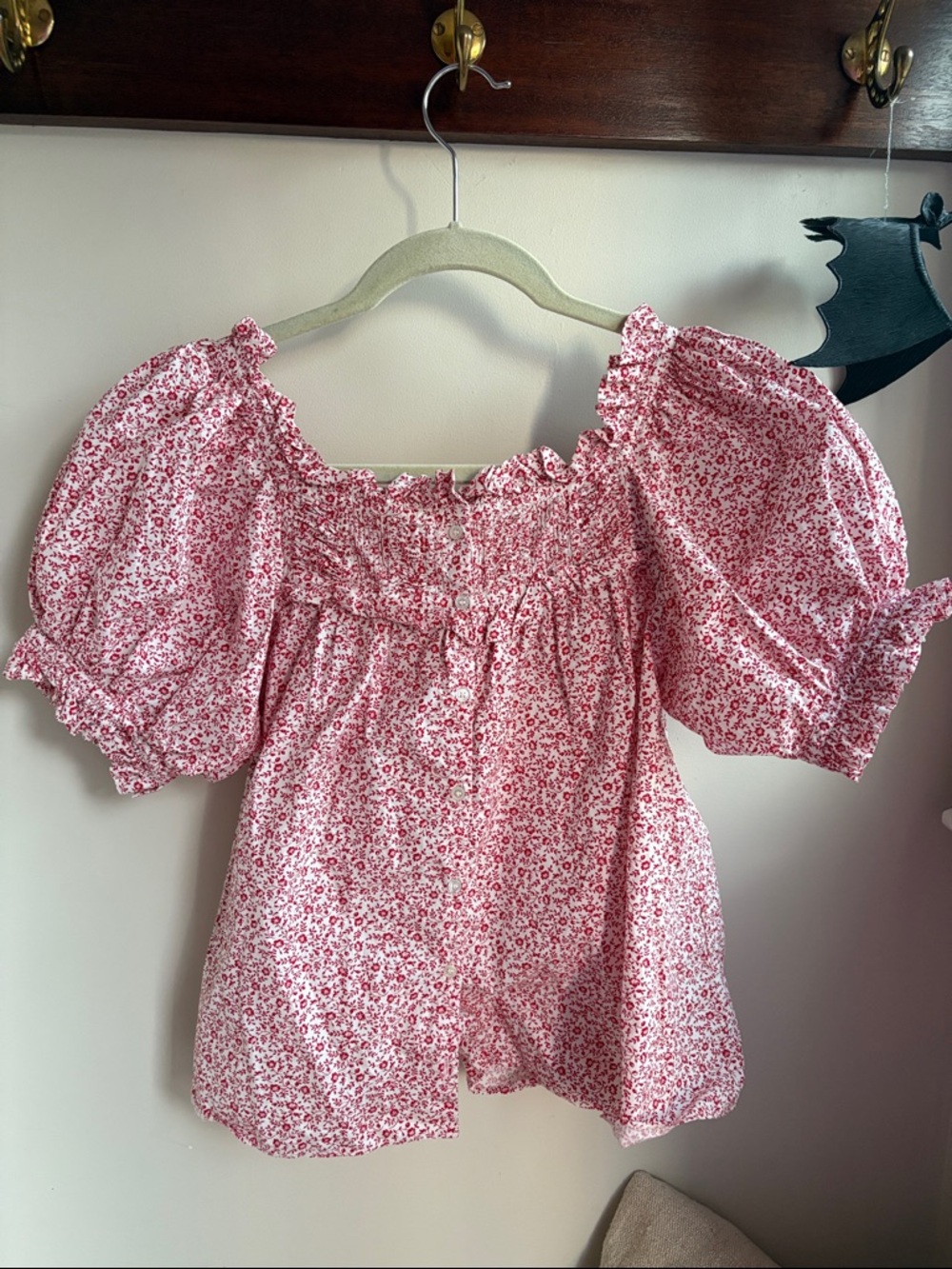 Doen Red/White Floral Puff-Sleeve Blouse